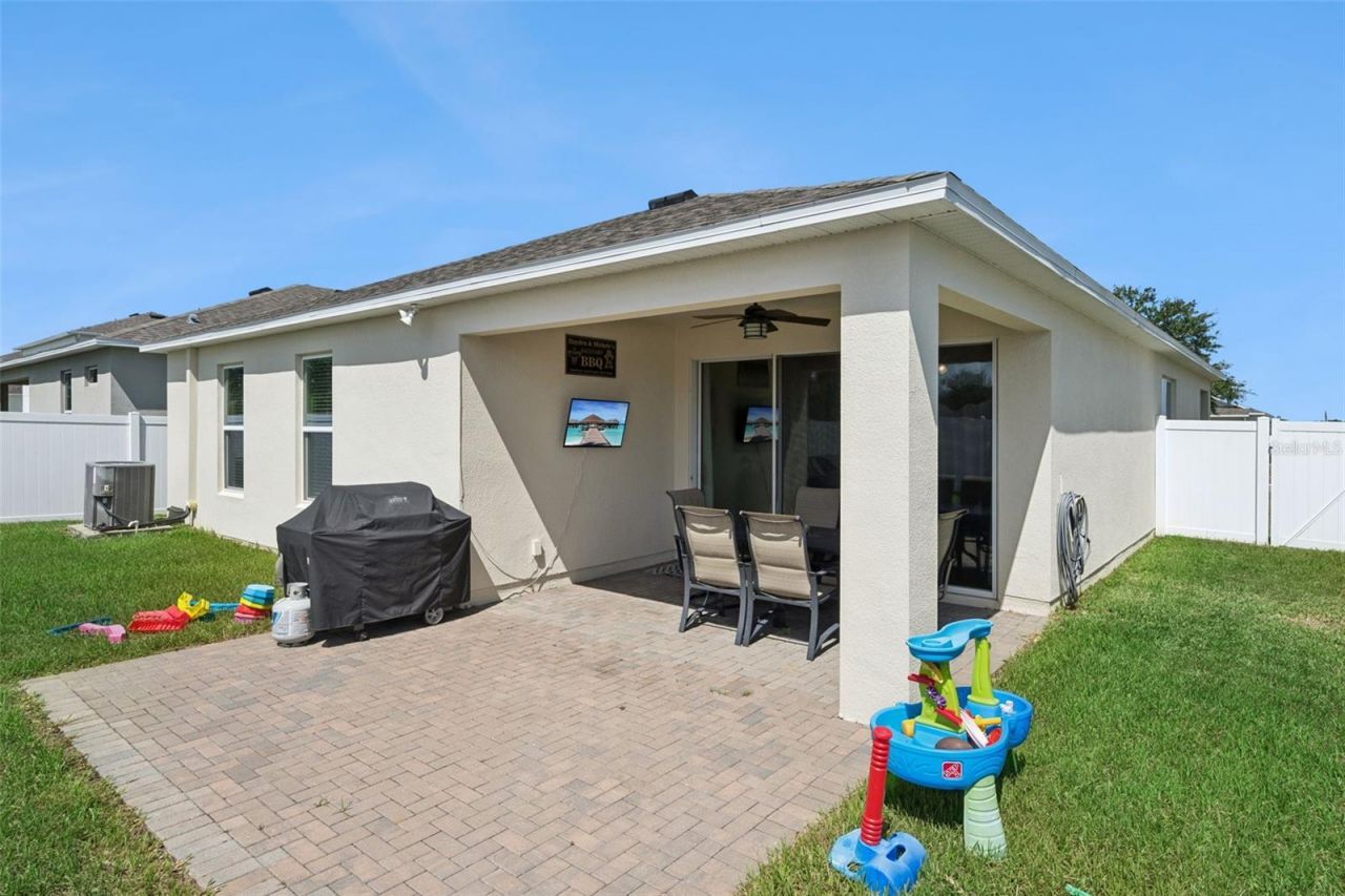 253 Sparrow Hawk Drive , Groveland, FL 34736 Photo