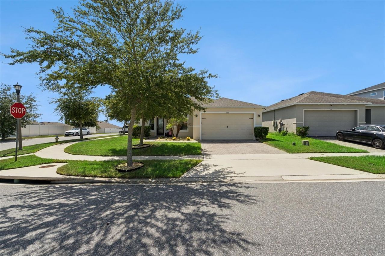 253 Sparrow Hawk Drive , Groveland, FL 34736 Photo