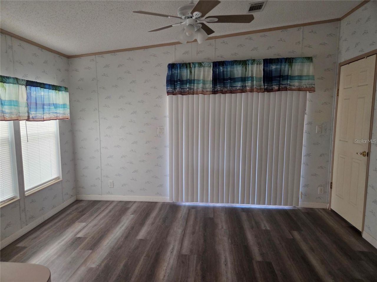 3224 Manatee Road , Tavares, FL 32778 Photo