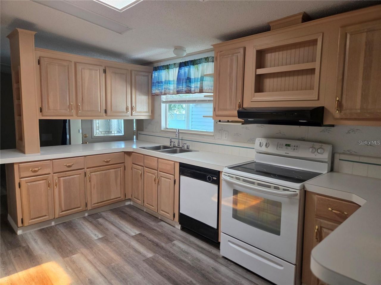 3224 Manatee Road , Tavares, FL 32778 Photo