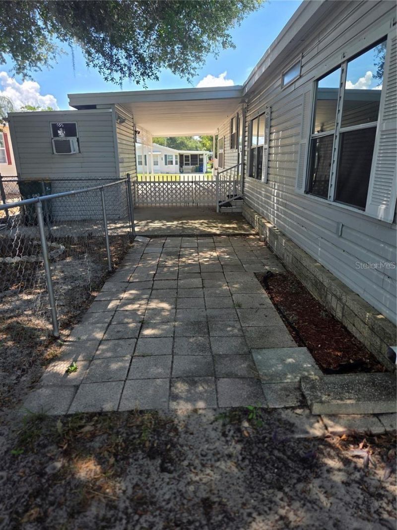 3224 Manatee Road , Tavares, FL 32778 Photo