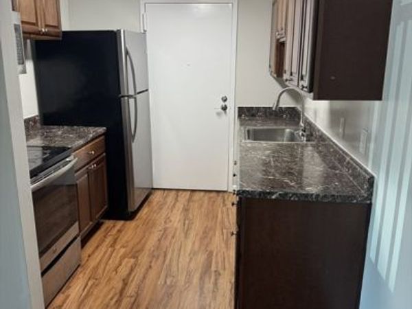 30 Silver Hill, Unit 7, Natick, MA 01760