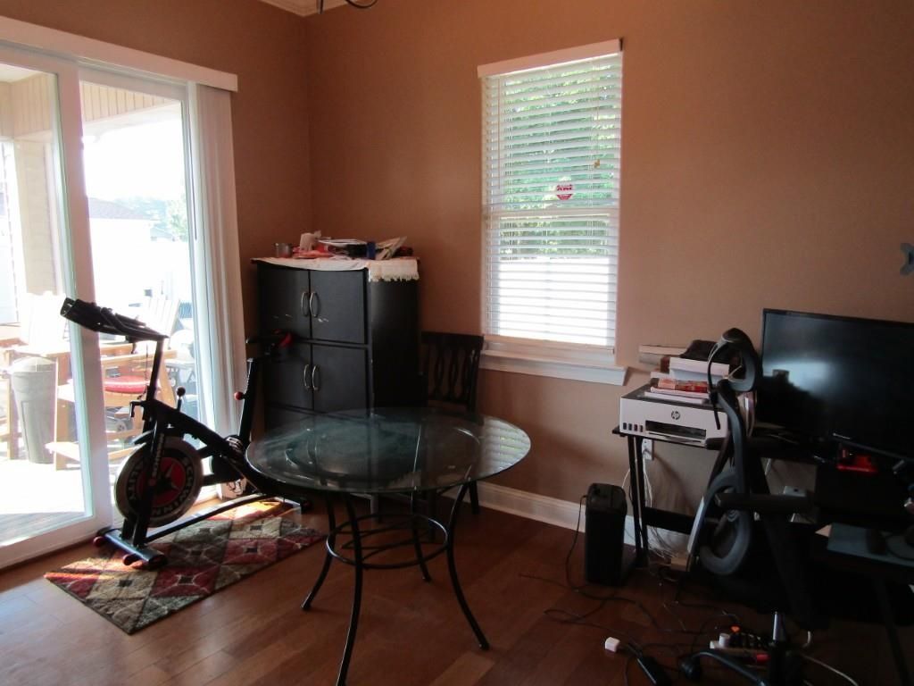 308 Glenridge Dr. Photo 4