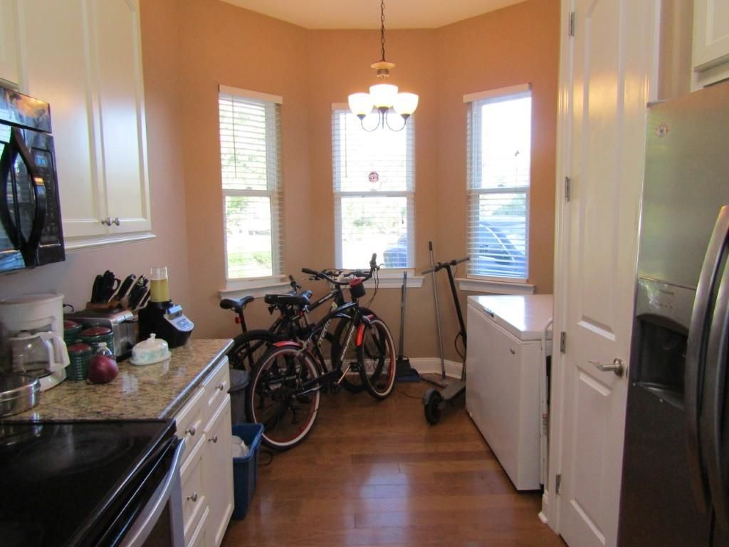 308 Glenridge Dr. Photo 5
