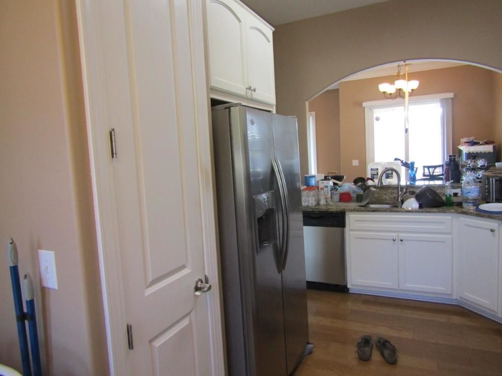 308 Glenridge Dr. Photo 8