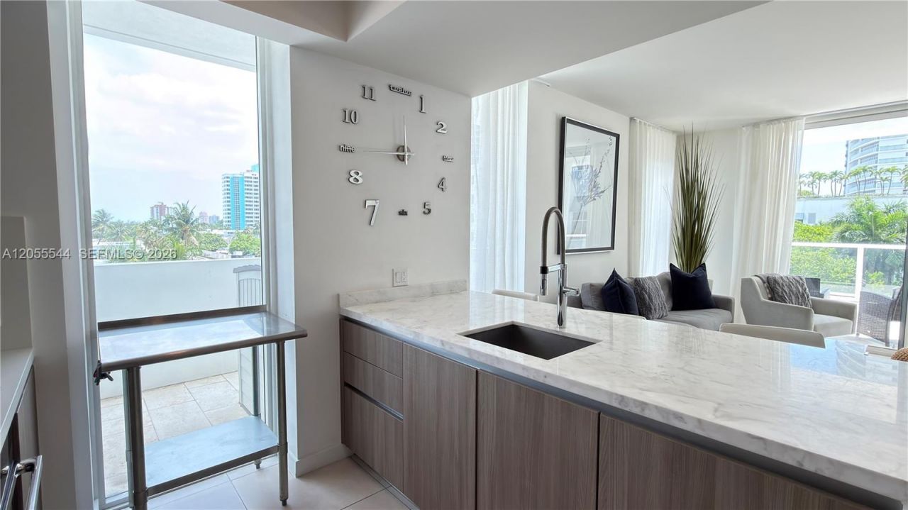 401 N Birch Rd, Unit 415, Fort Lauderdale, FL 33304 Photo