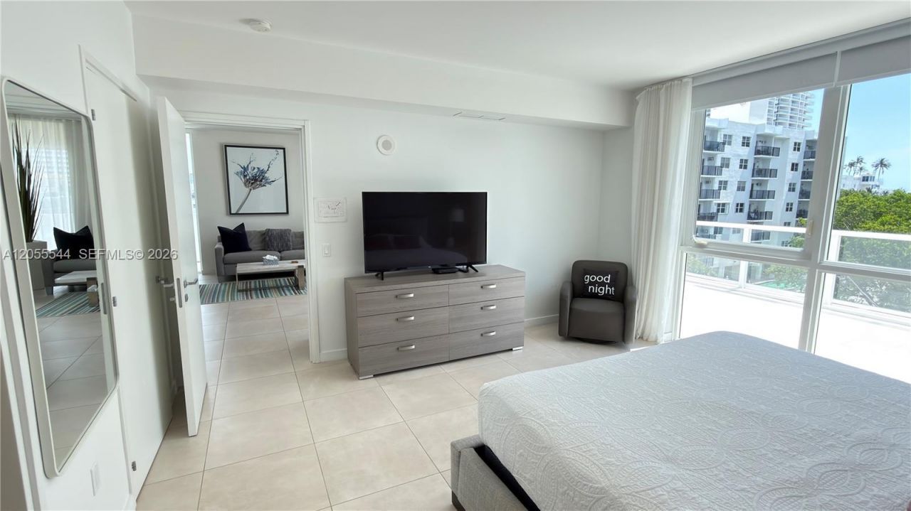 401 N Birch Rd, Unit 415, Fort Lauderdale, FL 33304 Photo