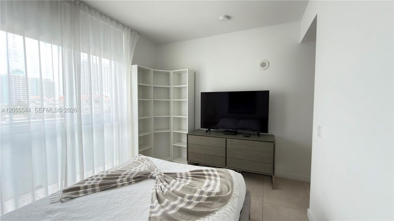 401 N Birch Rd, Unit 415, Fort Lauderdale, FL 33304 Photo