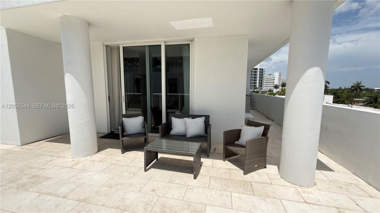 401 N Birch Rd, Unit 415, Fort Lauderdale, FL 33304 Photo