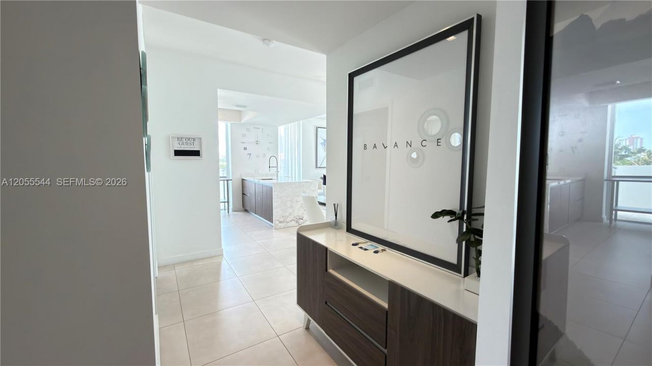 401 N Birch Rd, Unit 415, Fort Lauderdale, FL 33304 Photo
