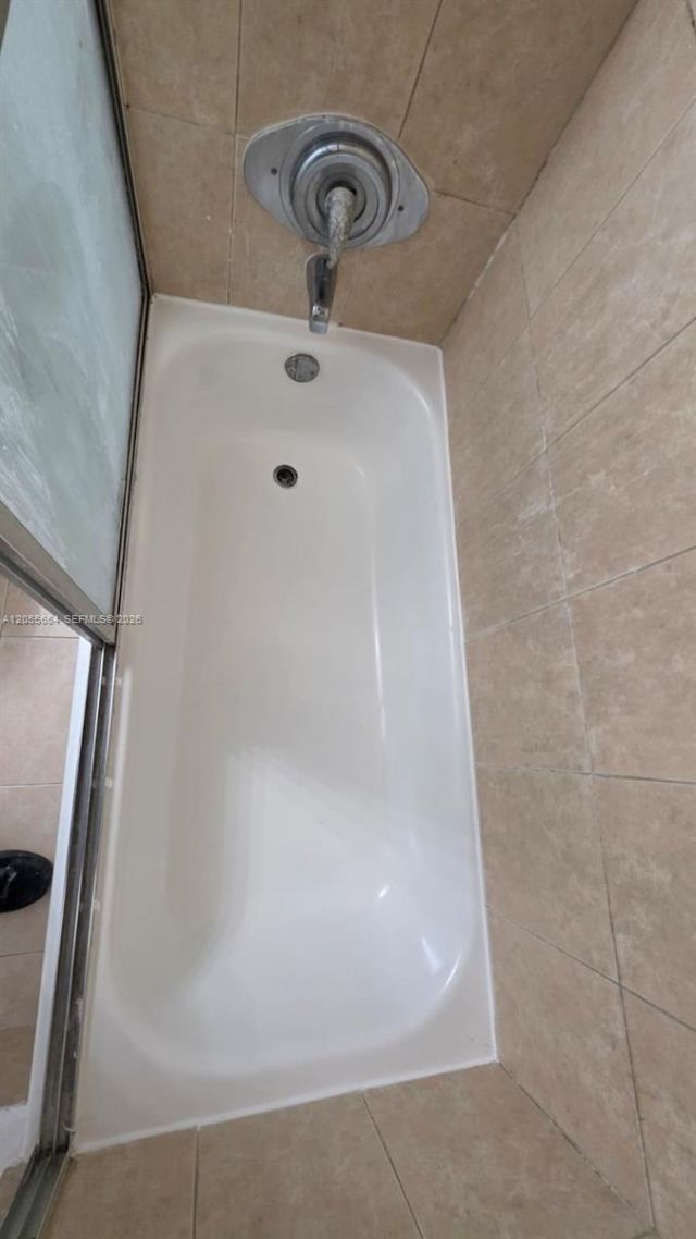 4550 NW 9th St, Unit 308E, Miami, FL 33126 Photo