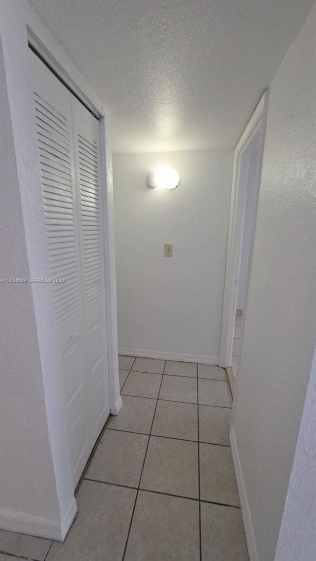 4550 NW 9th St, Unit 308E, Miami, FL 33126 Photo