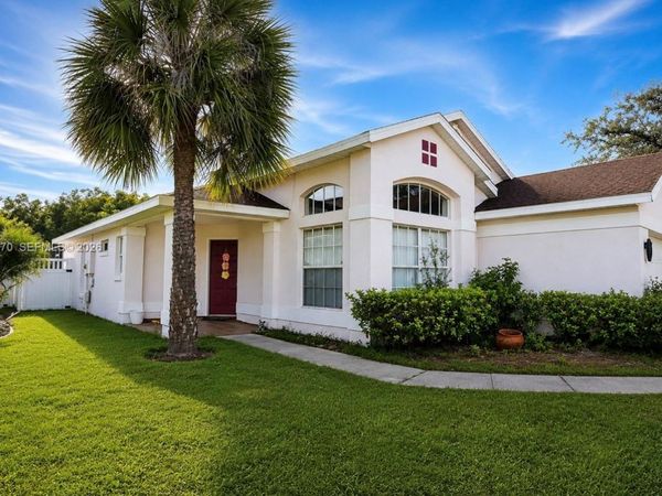 Kissimmee, FL 32824