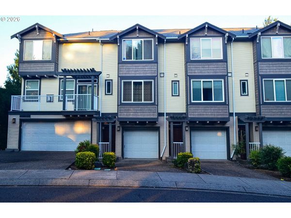 13700 SW SCHOLLS FERRY RD, Unit 102, Beaverton, OR 97007