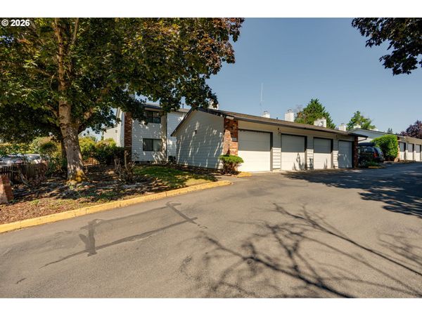 11953 SE HOLGATE BLVD, Portland, OR 97266