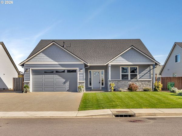 276 NE CEDAR ST, Sublimity, OR 97385