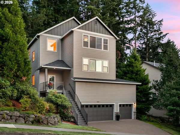 9801 SE NICHOLAS DR, Happy Valley, OR 97086