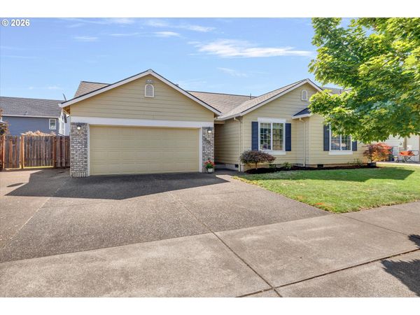 1172 S SYCAMORE ST, Canby, OR 97013