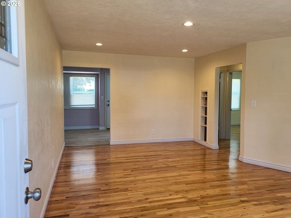 1023 N KNOTT ST, Coquille, OR 97423