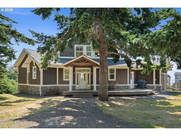 520 AVALON WAY, Oceanside, OR 97134