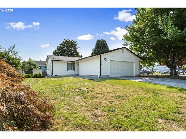 1602 NE CENTURION PL, Gresham, OR 97030