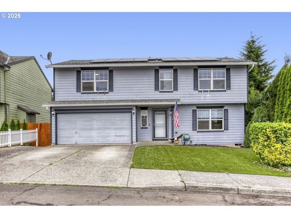 18137 GREY AVE, Sandy, OR 97055