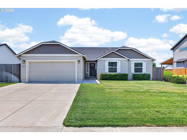 2213 WOODCOCK SE AVE, Stayton, OR 97383