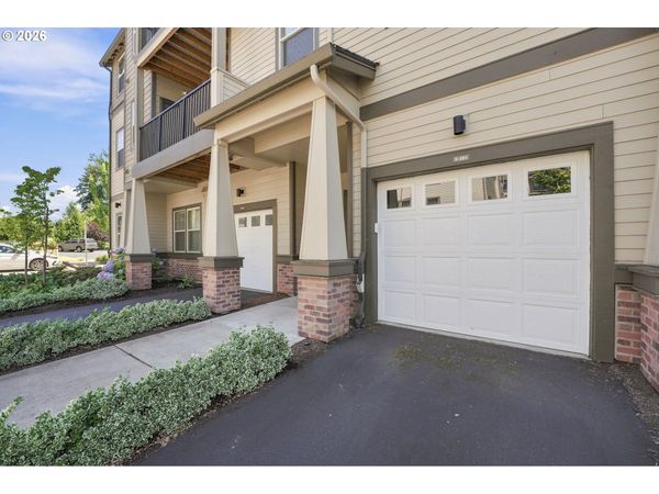 17051 SW APPLEDALE RD, Unit 203, Beaverton, OR 97007