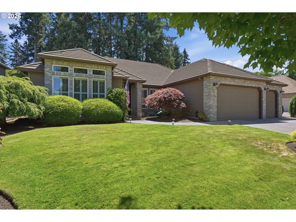 21820 SW FULLER DR, Tualatin, OR 97062