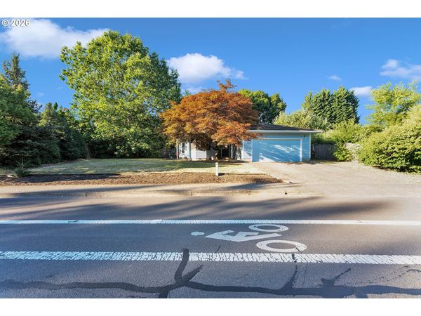 600 E MOUNTAINVIEW DR, Newberg, OR 97132