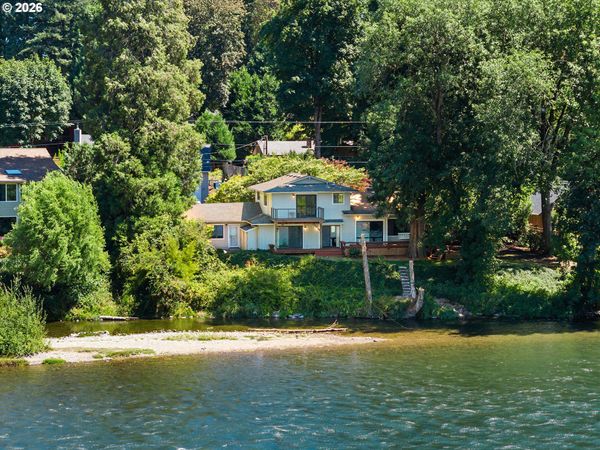 91050 Leashore DR, Vida, OR 97488