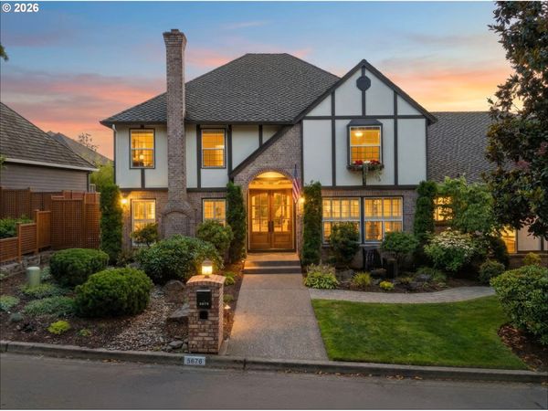 5676 SOUTHWOOD DR, Lake Oswego, OR 97035