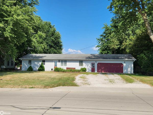 1606 Green Street, Oskaloosa, IA 52577