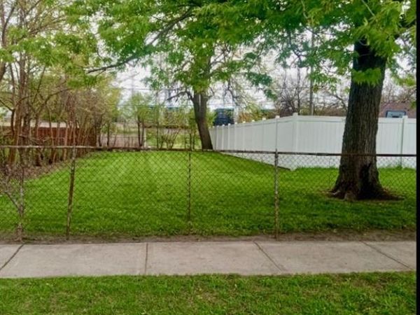 1831 Ferney Street, Dearborn, MI 48120