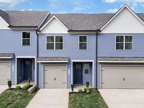 1618 Bennett Village Drive, Maryville, TN 37804