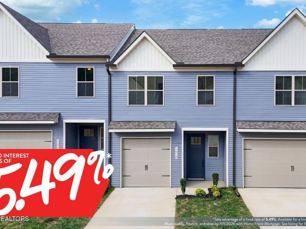 1618 Bennett Village Drive, Maryville, TN 37804