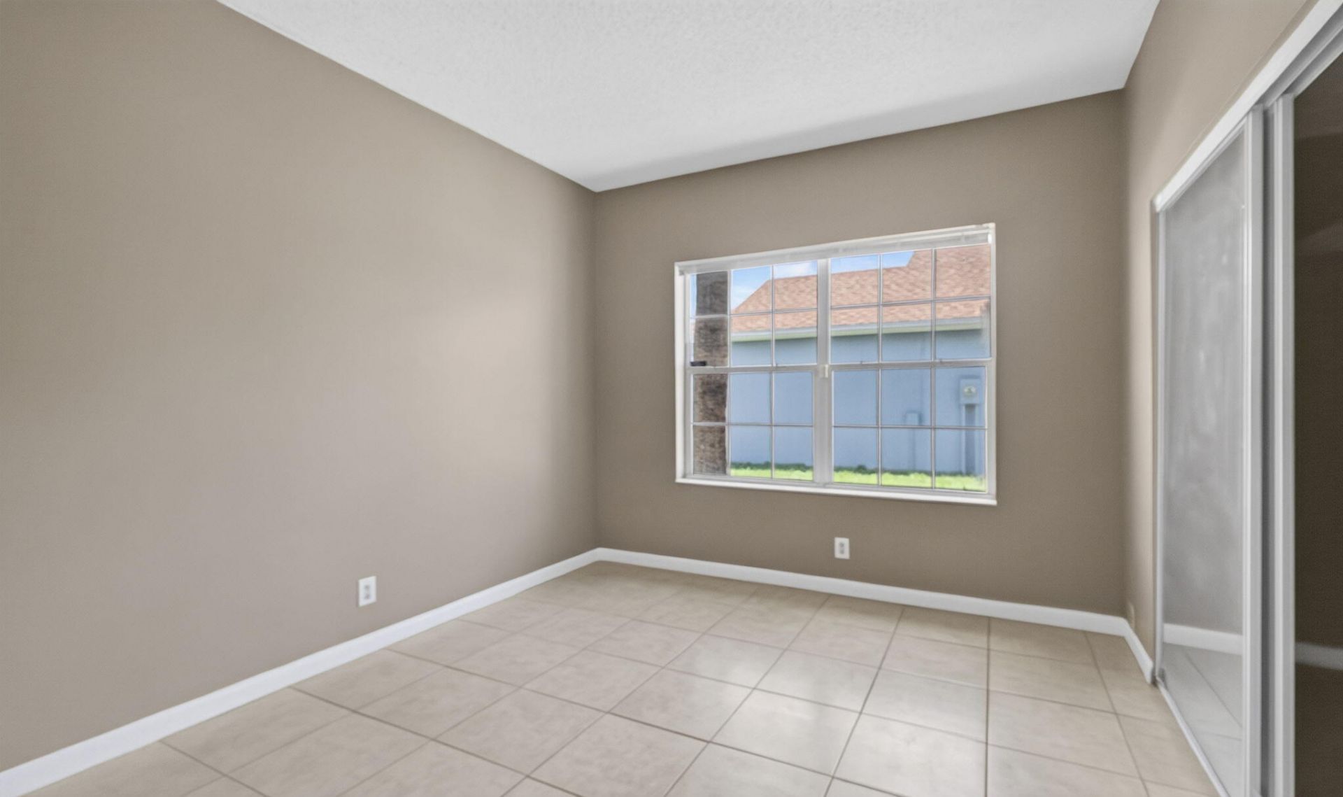 3871 Circle Lake Drive, West Palm Beach, FL 33417 Photo