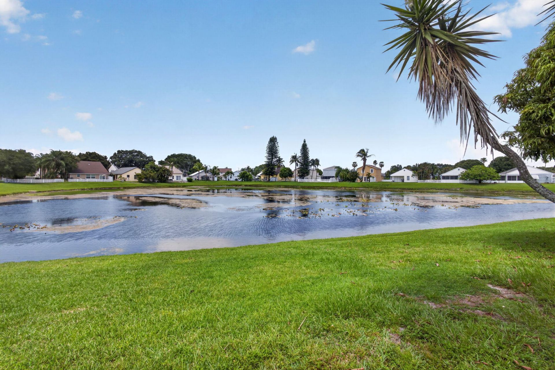 3871 Circle Lake Drive, West Palm Beach, FL 33417 Photo
