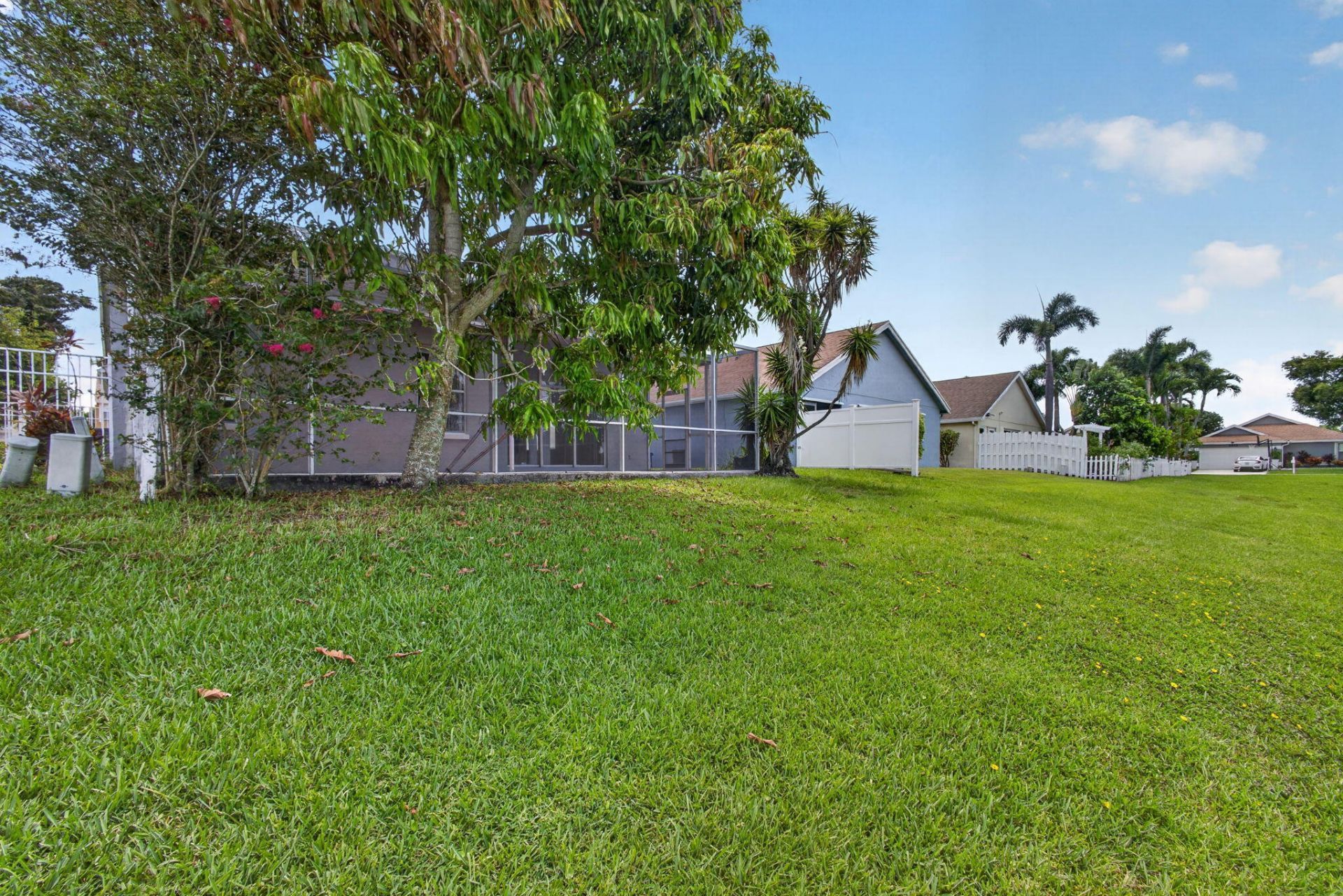 3871 Circle Lake Drive, West Palm Beach, FL 33417 Photo