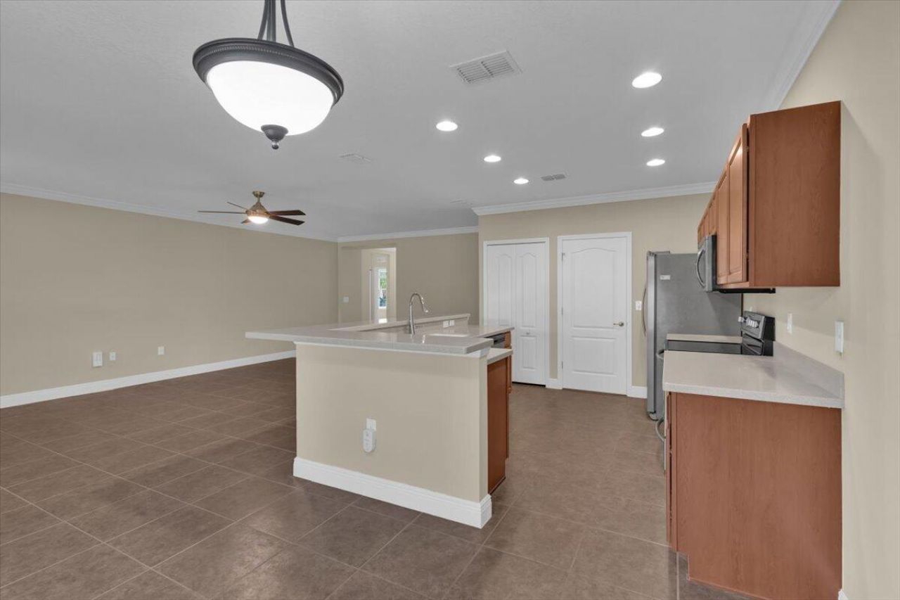 6118 NW Wild Cotton Way, Port Saint Lucie, FL 34986 Photo