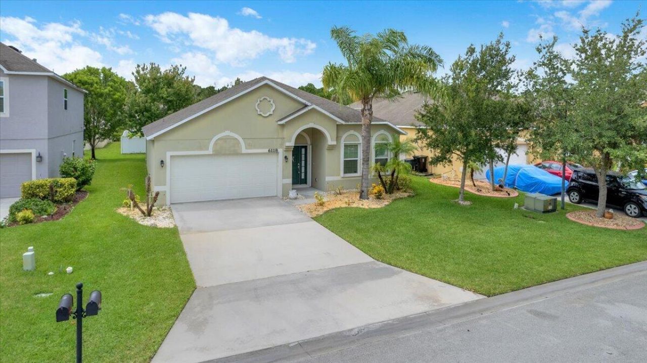 6118 NW Wild Cotton Way, Port Saint Lucie, FL 34986 Photo
