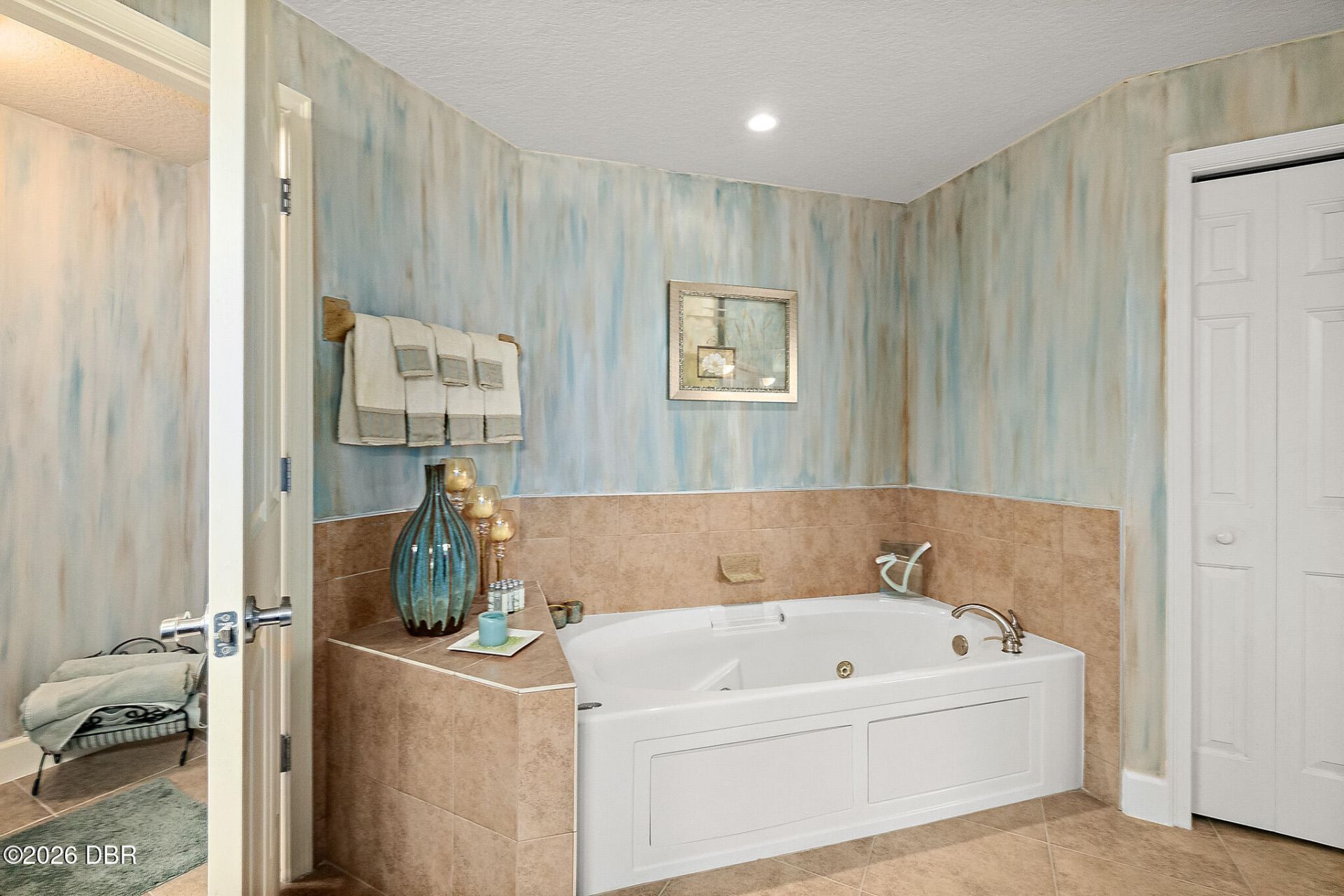 2403 S Atlantic Avenue, Unit 1008, Daytona Beach Shores, FL 32118 Photo