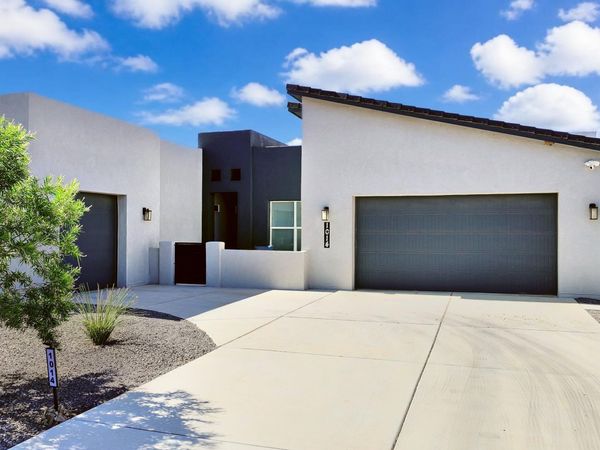 1014 21st Avenue SE, Rio Rancho, NM 87124