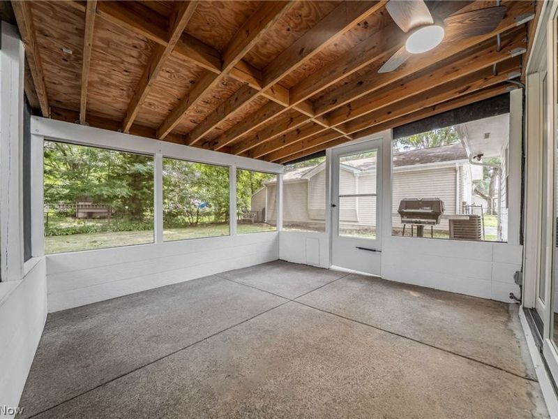 3737 Walter Road, North Olmsted, OH 44070 Photo 5