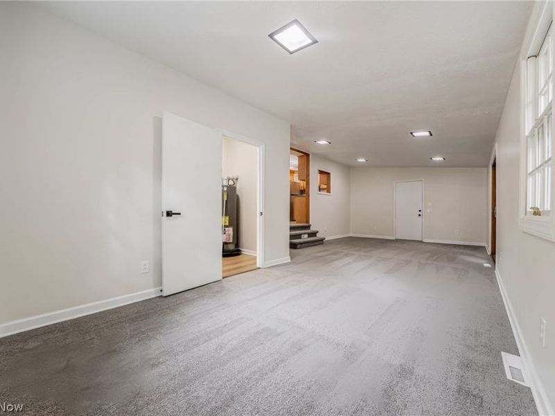 3737 Walter Road, North Olmsted, OH 44070 Photo 7