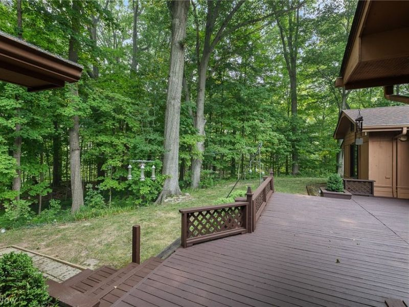 662 Barrett Road, Berea, OH 44017 Photo 34