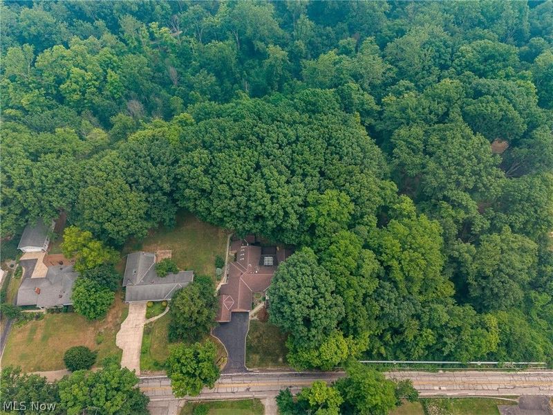 662 Barrett Road, Berea, OH 44017 Photo 36