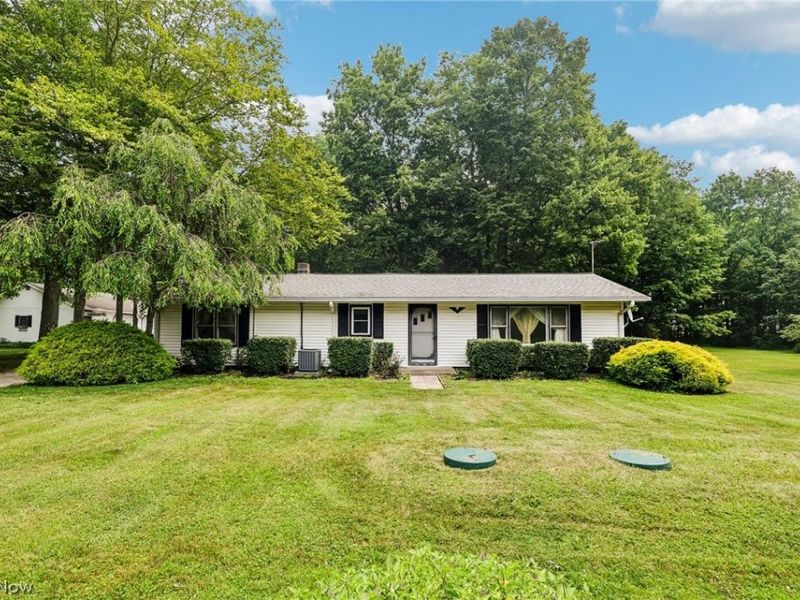 9793 Clay Street, Montville, OH 44064 Photo 2