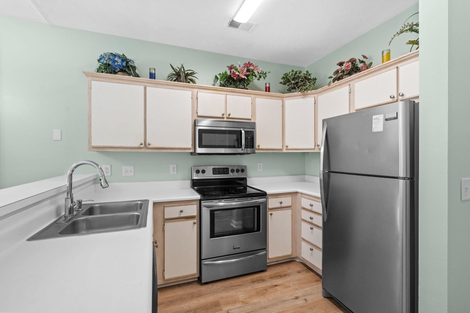 488 River Oaks Dr.  Photo 13
