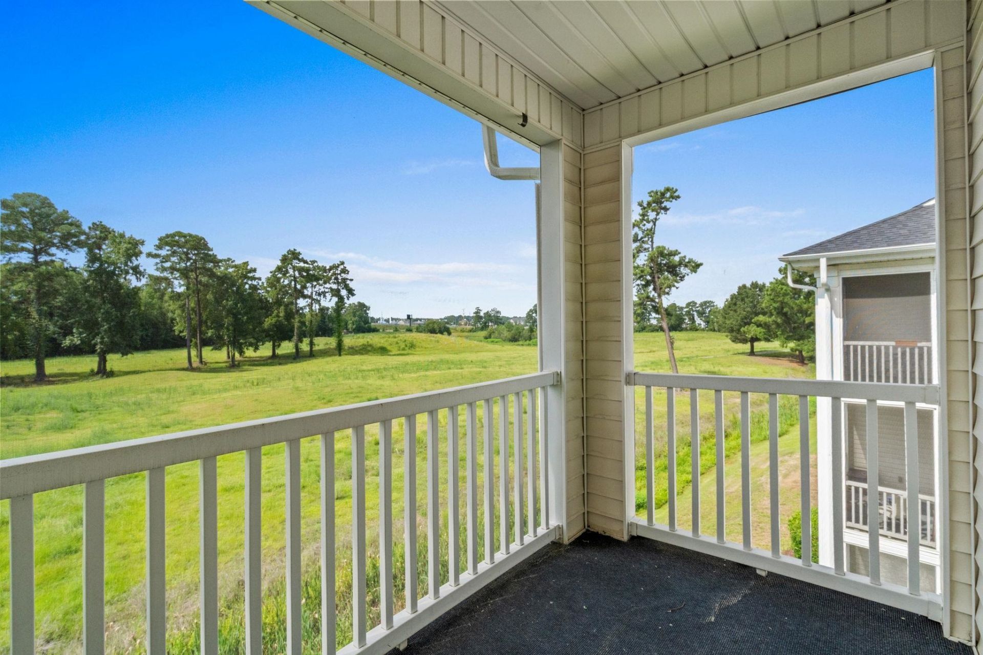 488 River Oaks Dr.  Photo 17